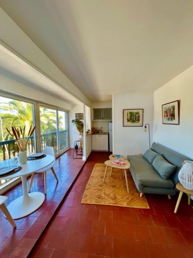 35M With Pool For Couple In Saint Tropez Appartement Buitenkant foto