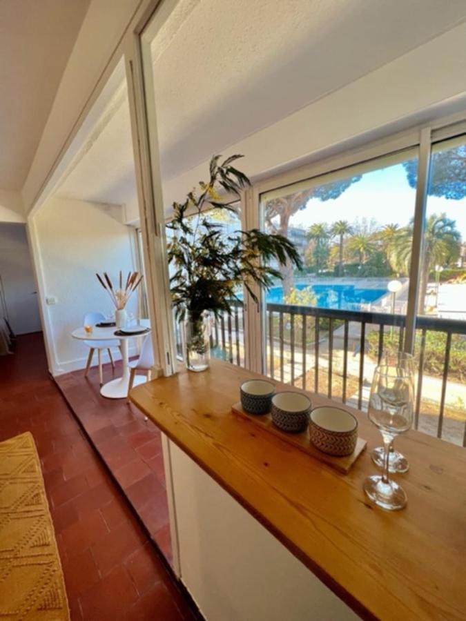 35M With Pool For Couple In Saint Tropez Appartement Buitenkant foto