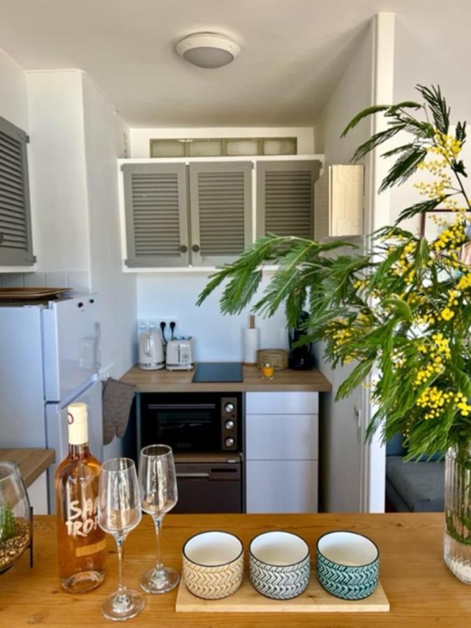 35M With Pool For Couple In Saint Tropez Appartement Buitenkant foto